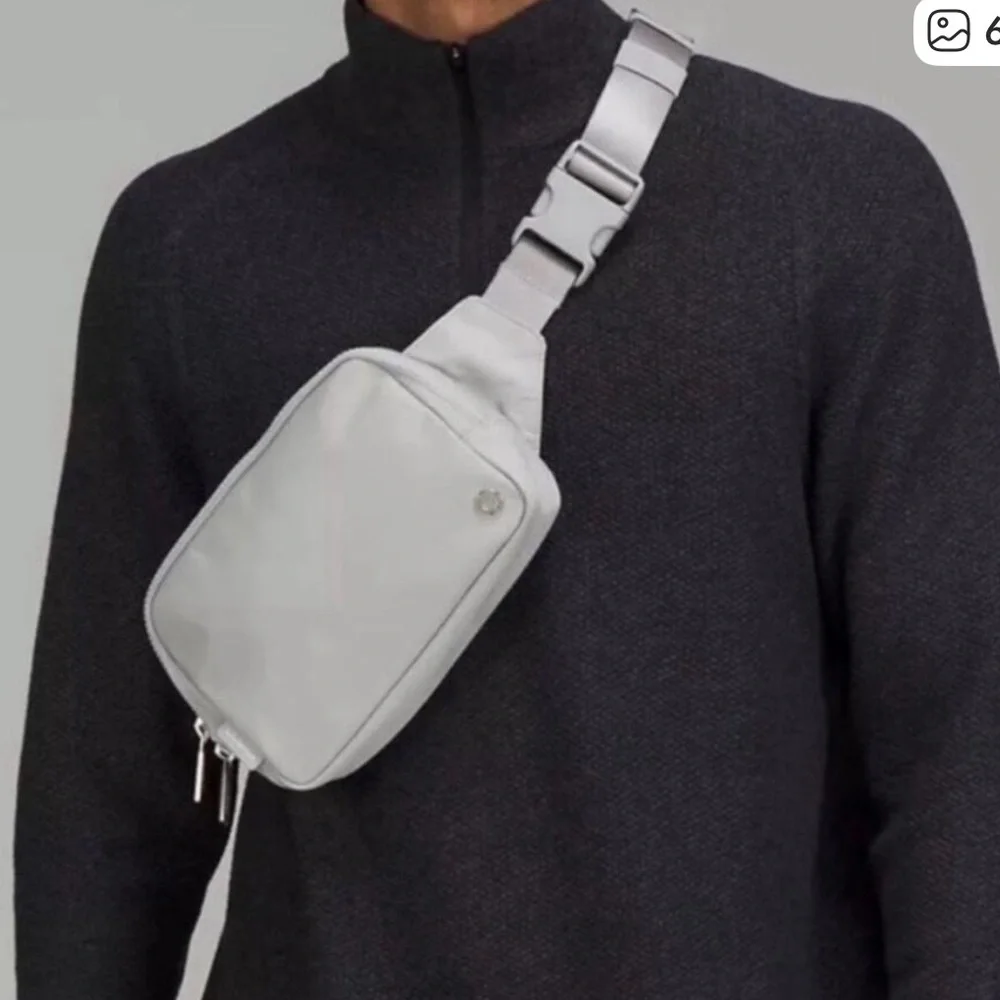 lululemon athletica Everywhere Belt Bag 2L - silver drop - Picture 2 of 4